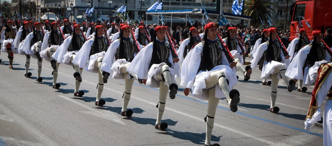 Παρέλαση 25ης Μαρτίου: «Αστακός» η Αθήνα με 4.000 αστυνομικούς, 6 drones & 2 ελικόπτερα